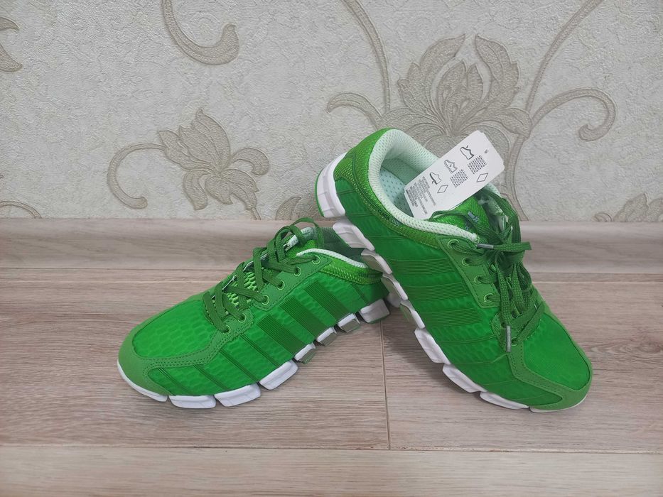 adidas кроссовки адидас