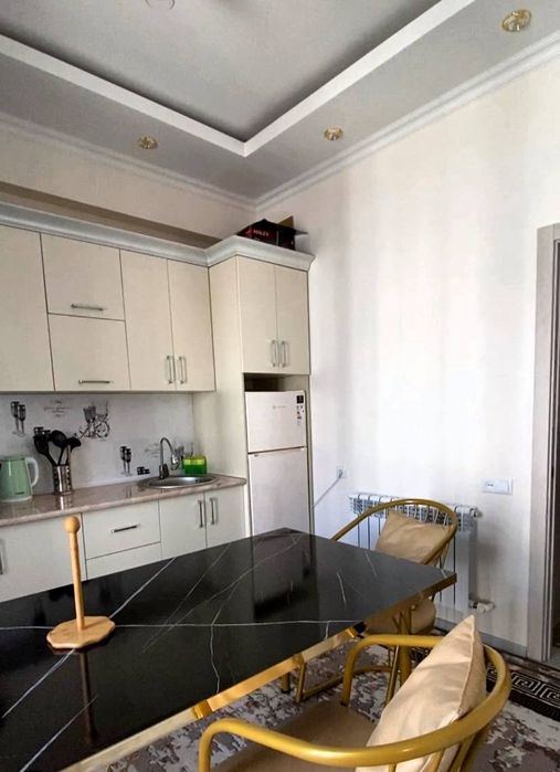 Сдается посуточно кунлик люкс халял кв Сергели 6А ЖК Чина Хаус