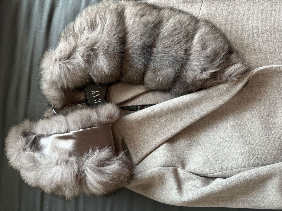 Елегантно дамско палто OLCAY