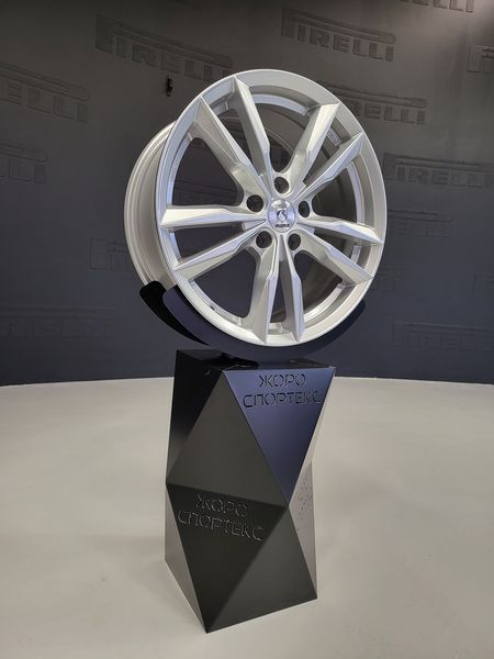 17цола 5x114.3 Toyota Honda Hyundai Kia Mazda 5х114.3
