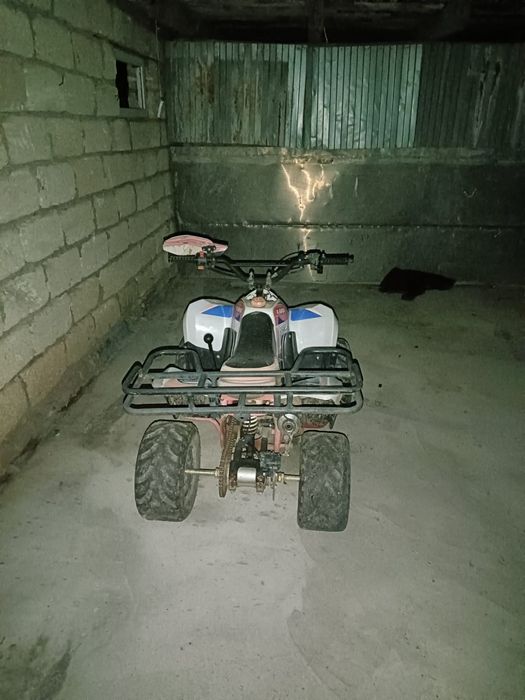 Продам квадроцикл