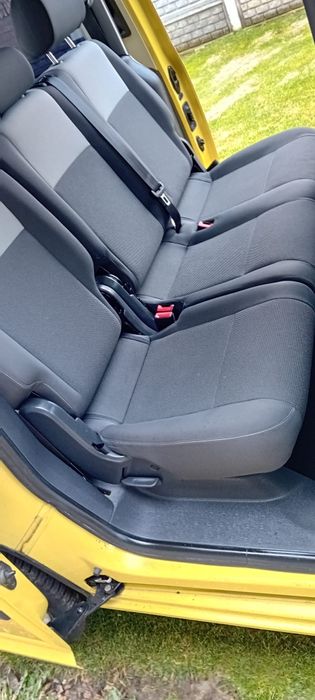 Vând  Volkswagen  Caddy  an 2012 ,06  Euro  5