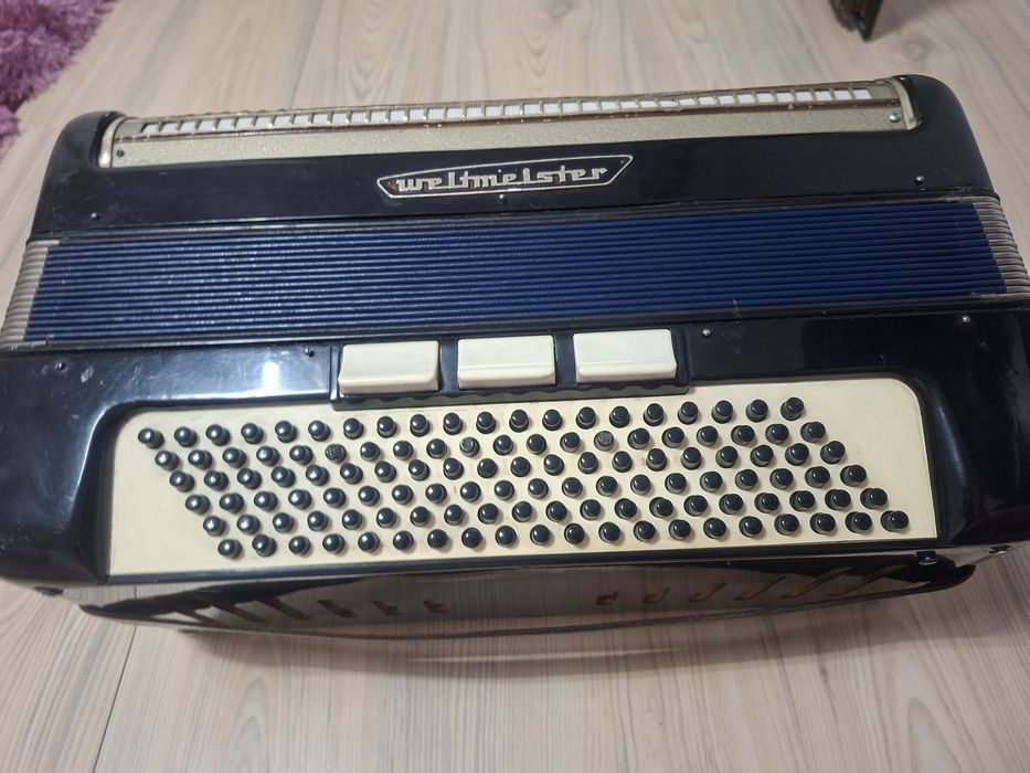Acordeon Weltmeister 120 basi