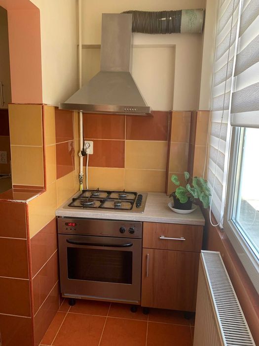 Apartament de inchiriat, 2 camere, zona Materna