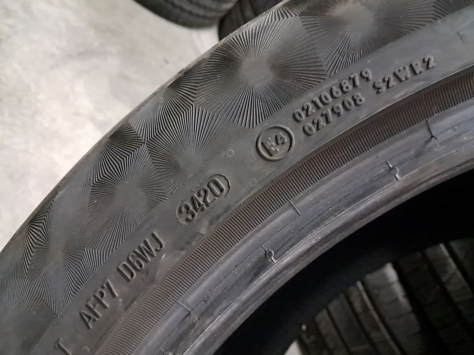 1XAnvelopa second vara 325 40 R22 Continental