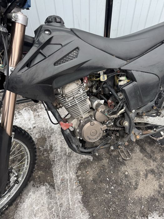 Продам двигатель 166fmm