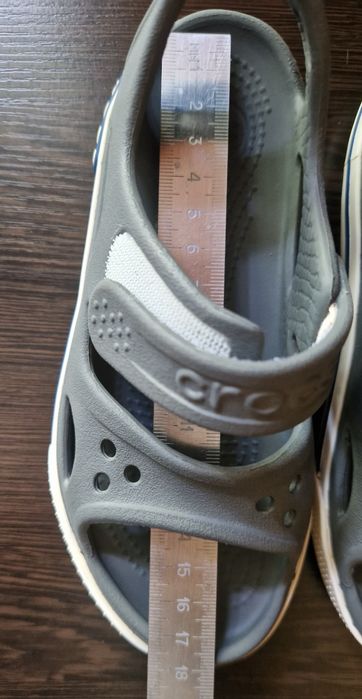 Сандалии Crocs б/у оригинал размер:27(17.5 см)