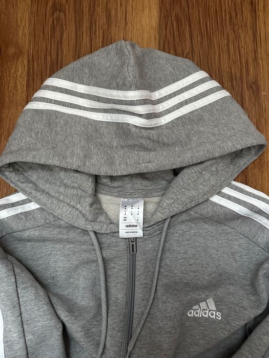 adidas горнище 3 ленти през качулка