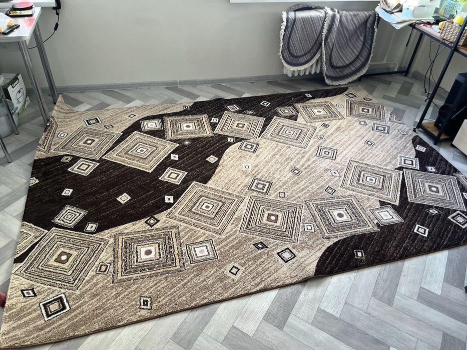 Ковер в идеальном состоянии