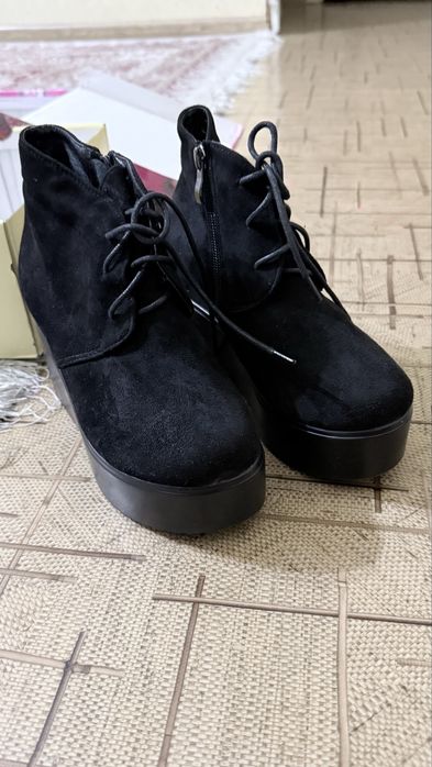 Сапожки за 2500 тг