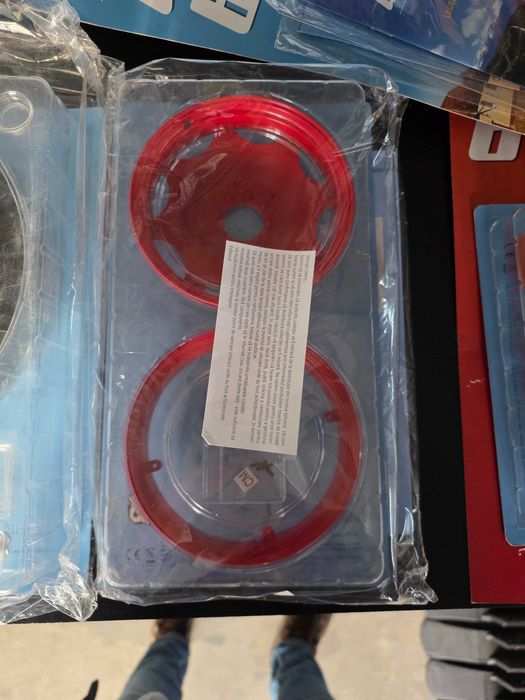 Macheta Universal 650 Scara 1:8