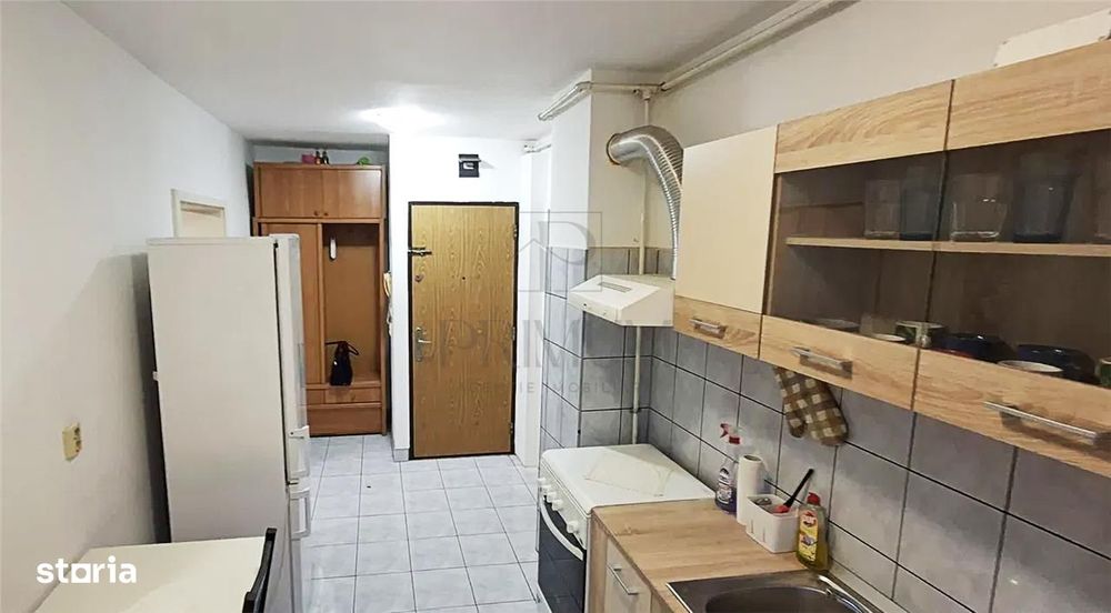 Medicina - 3 Camere - Spatios - Centrala Proprie - Zona Linistita