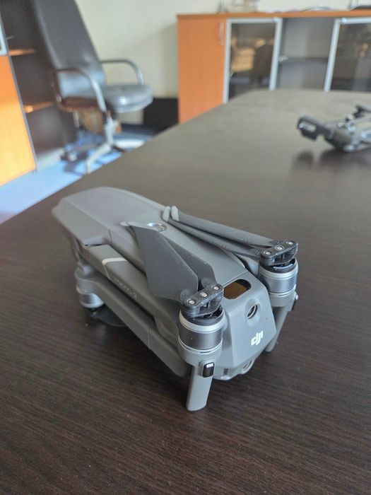 DJI Mavic 2 Pro, 3 acumlatori + geantă