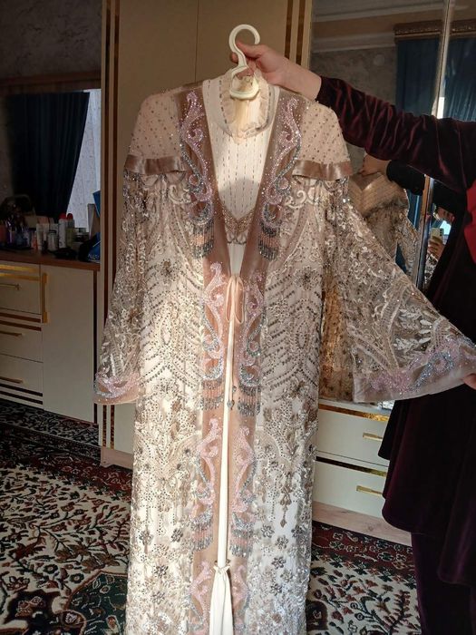 Сотилади!!! 1 марта кийилган .