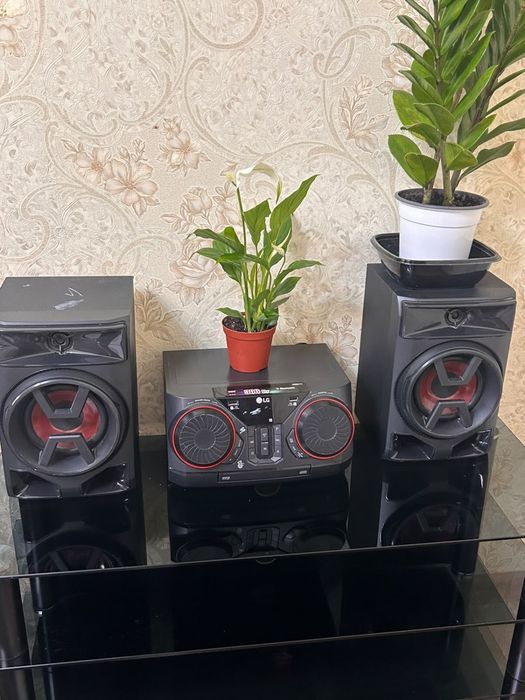 Музыкальный центр