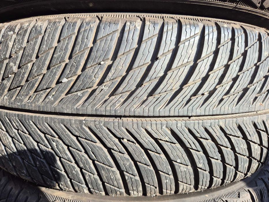 4 Anvelope M+S - 235/55/18 - Michelin - CA UNELE NOI - DOT 2023 !