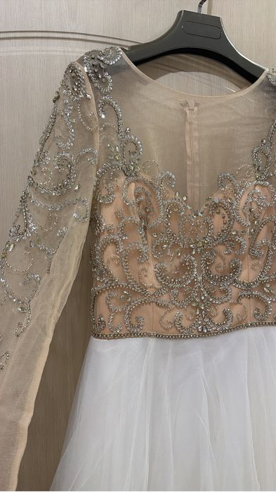 Вечернее платье в пол