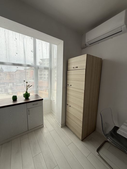 Двустаен - център - НАЕМ