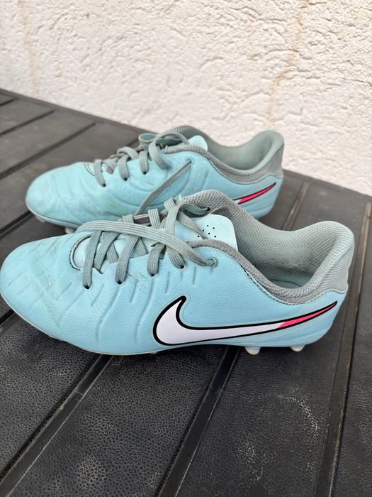 Ghete fotbal Nike Tiempo Legend Academy marime 33,5