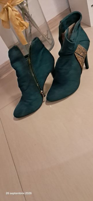 Ghetuțe elegante