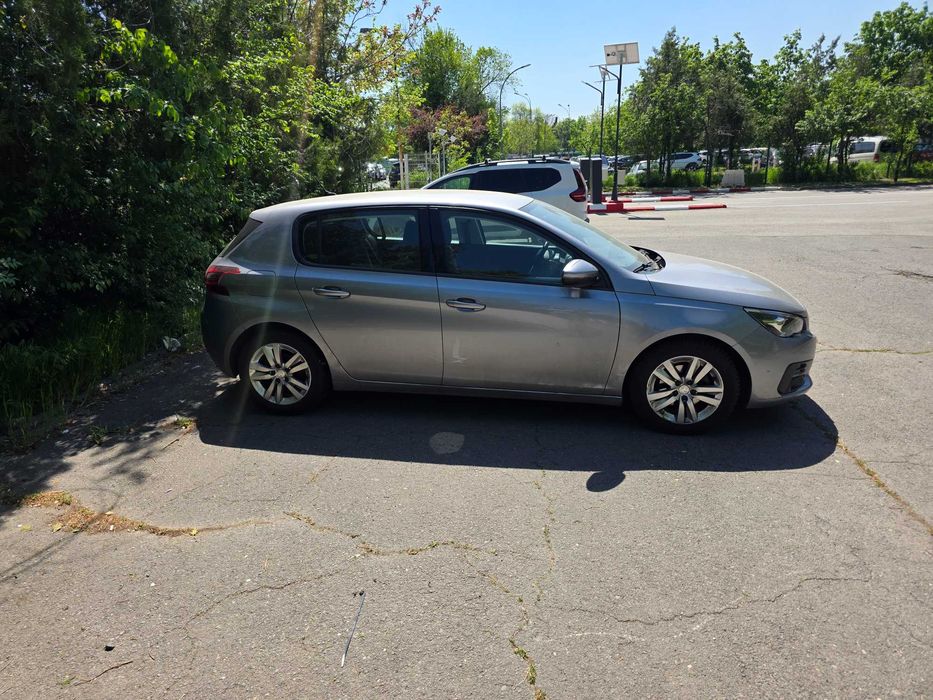 Proprietar vând Peugeot 308 (2020) Diesel 130CP – Foarte întreținut