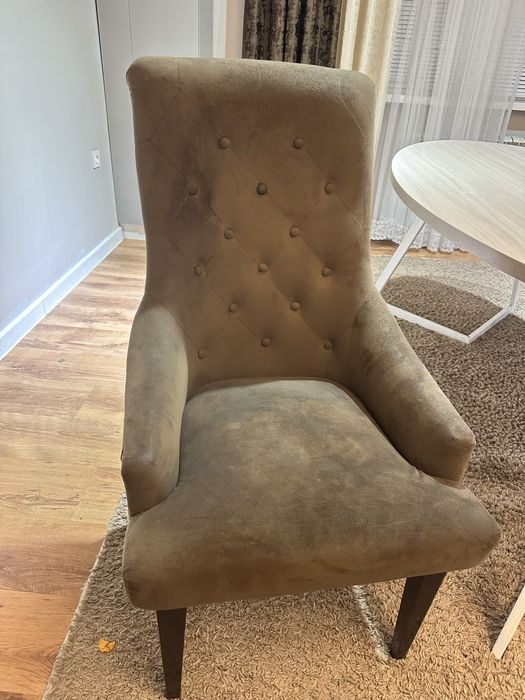 Продам стулья кухонные