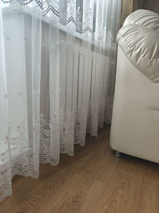 Срочно! Красивый тюль 4м × 2.5м