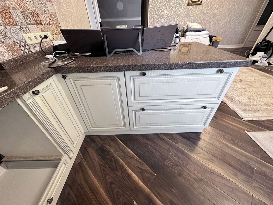 Продам кухонный гарнитур