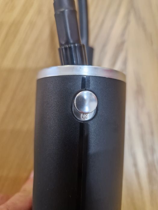 Акумулаторен цифров компресор