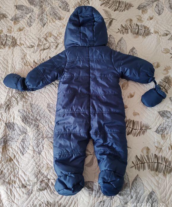 Salopeta/ Combinezon iarnă mărimea 68