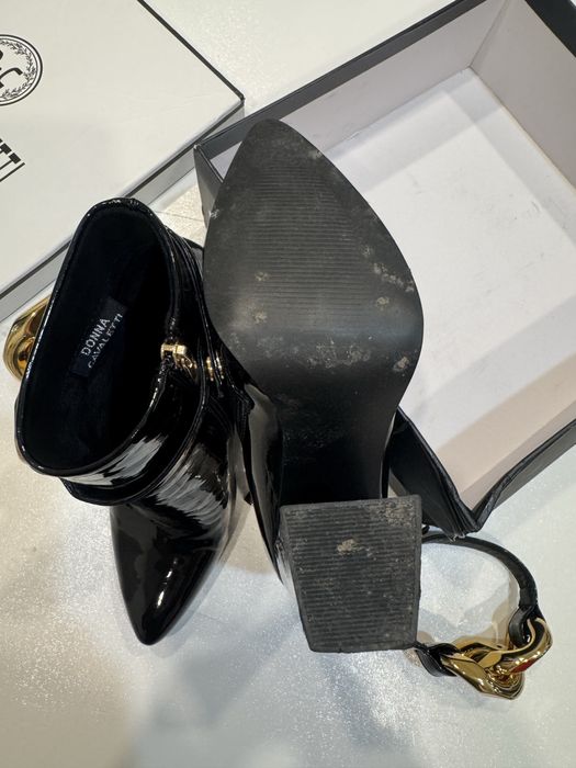 Черные лакированные ботильоны