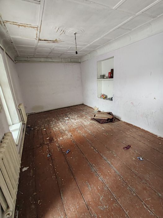 Аренда участка. 4х комнатный на Саламатина. Только семья с загсом