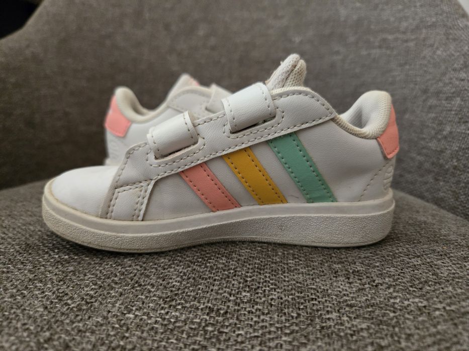 Маратонки Адидас