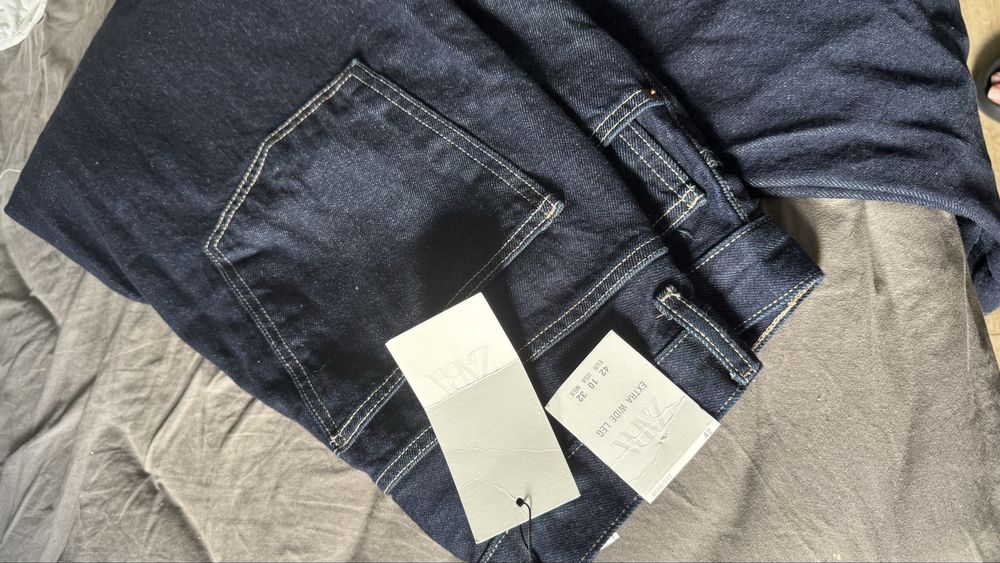 Zara Нови Дънки 42 размер с висока талия и широк крачол