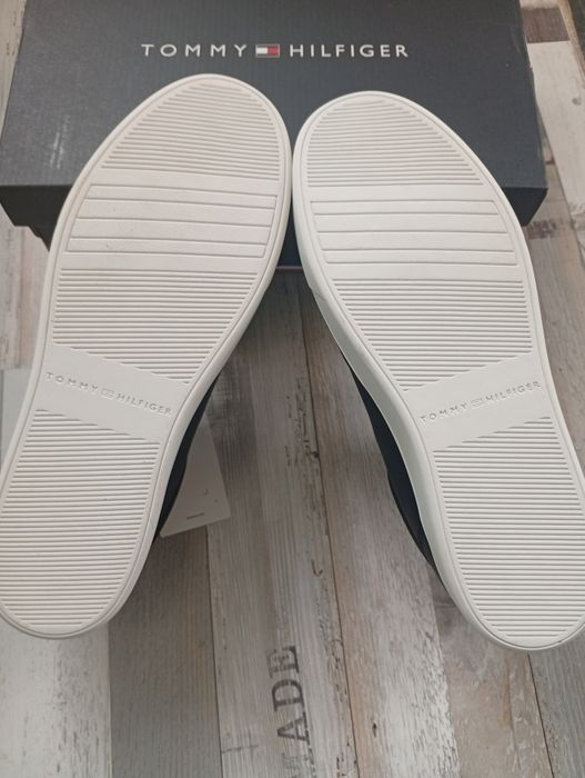 Дамски маратонки Tommy Hilfiger НОВИ!