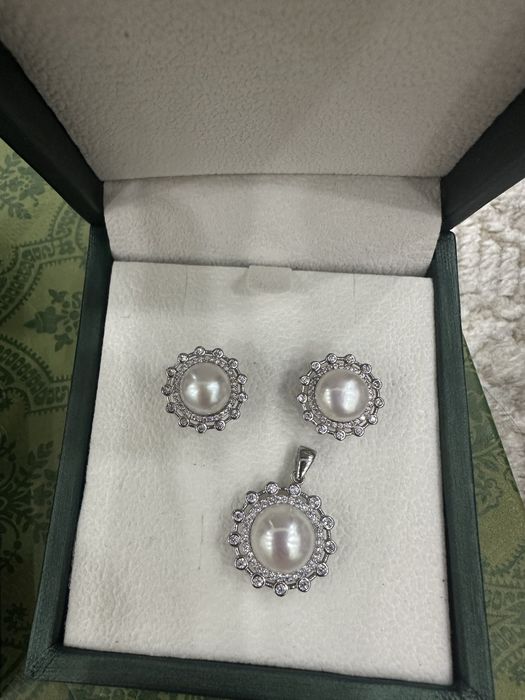 Продам украшения из серебра 925 пробы