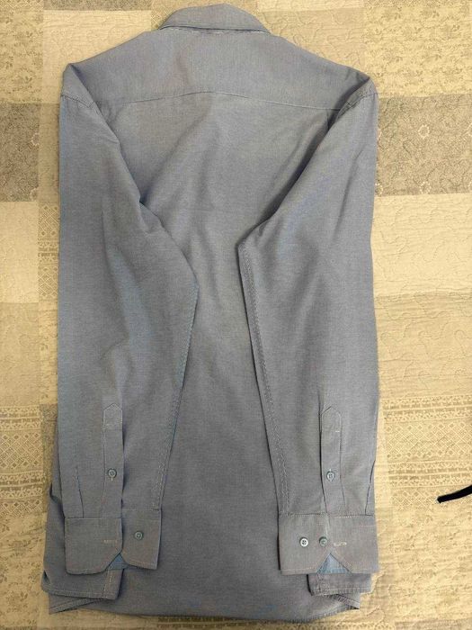 Мъжки ризи по 3лв / Различни размери