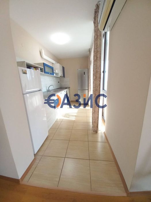 Продава се Тристаен апартамент в Несебър - 147 кв.м за 548 €/кв.м - Снимка #2