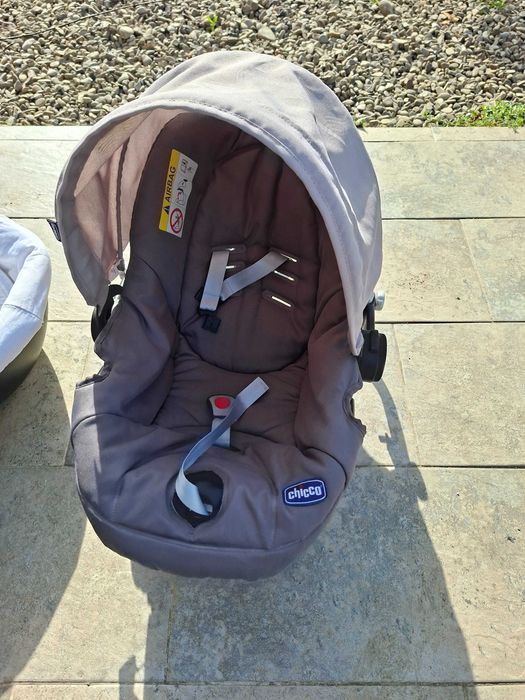 Carucior 3 in 1  chicco
