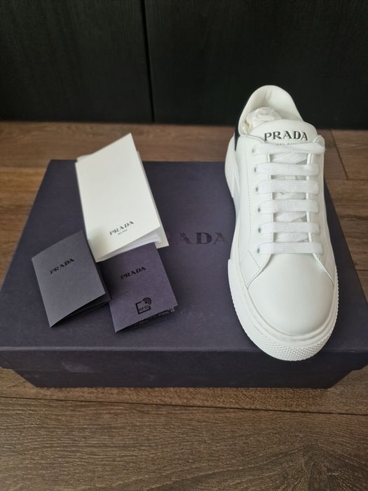 Adidasi Prada Vitello Soft
