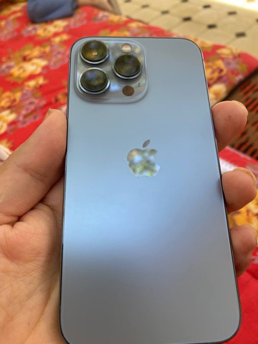 Iphone 13 Pro ishlab turgan ime otgan aybi yoq