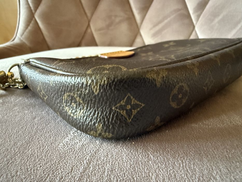Louis Vuitton Multipochette малката чантичка оригинал