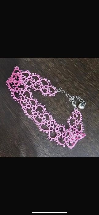 Чокеры в технике плетения Фриволите