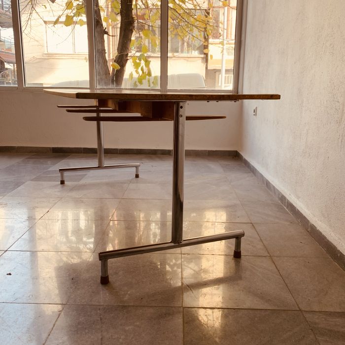 Шведско офис бюро в стил скандинавски модернизъм