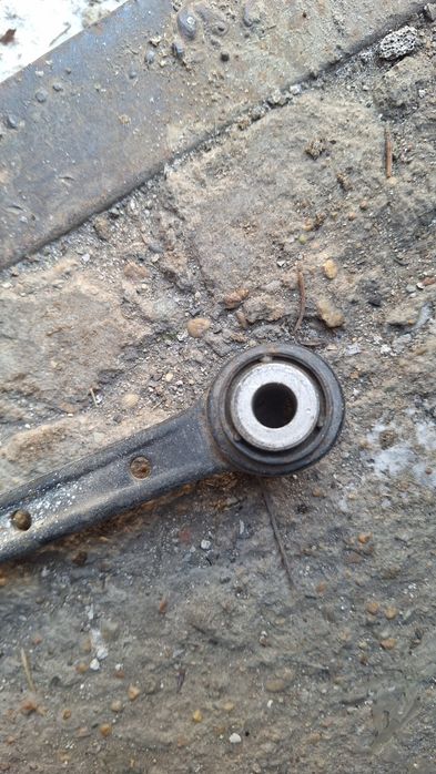 Продам запчасть на Мерс