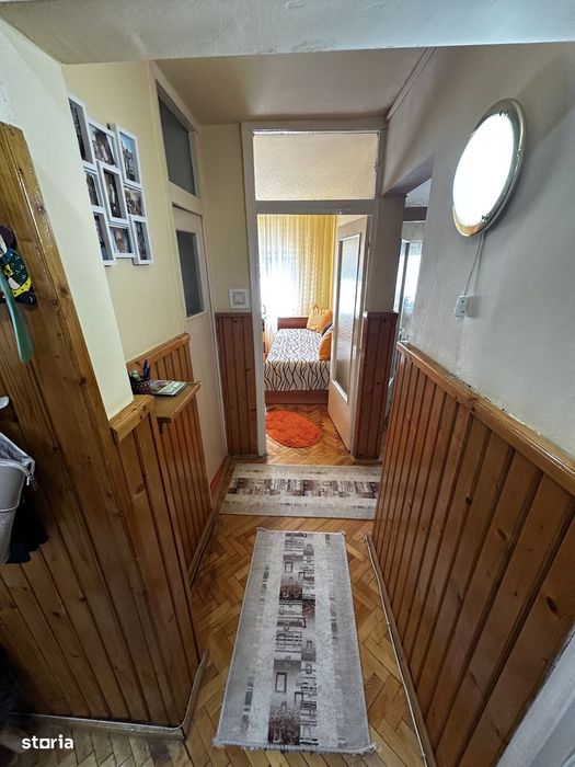 Apartament de vanzare 3 camere,parcare, 60 mp, Cart 1 Mai, Dej