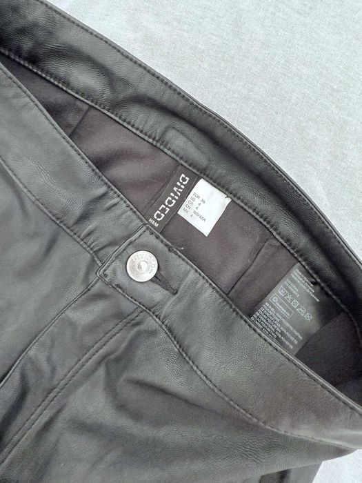 къси кожени панталони HM размер S