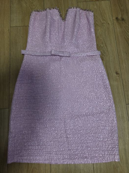 Елегантна розова рокля