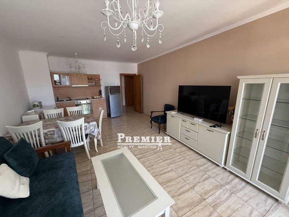 Продава се Тристаен апартамент в Свети Влас - 79 кв.м за 743 €/кв.м - Снимка #1