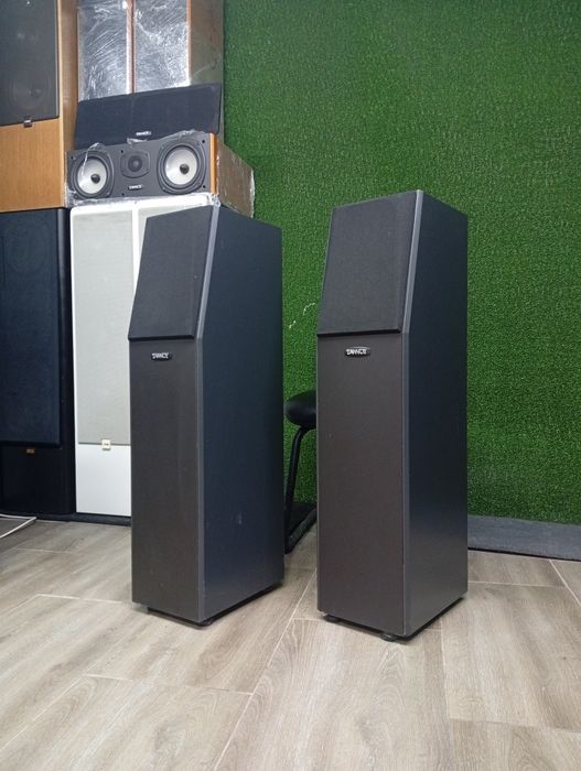 3-лентови тонколони TANNOY P-30